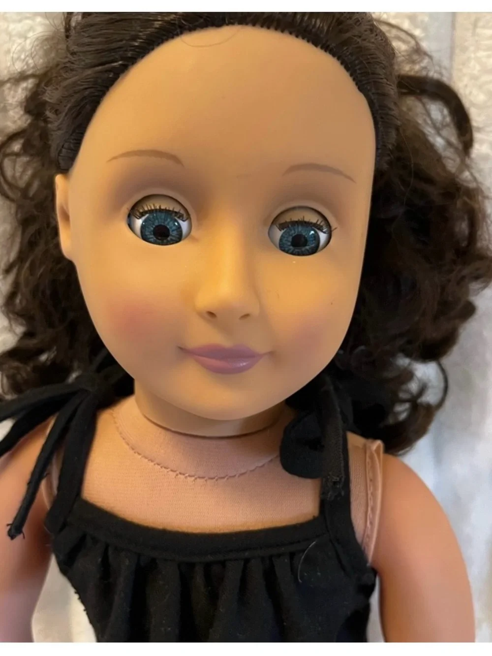 OG Doll & Accessories.  Doll has flaws (pics attached)